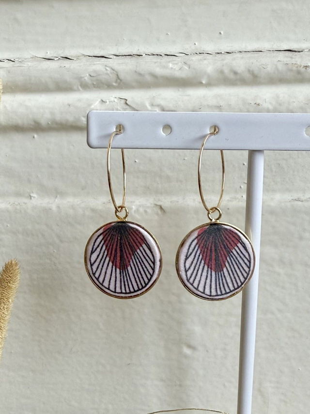 Boucles d&#039;oreilles - CREOLES PLUMES - rose et rouge