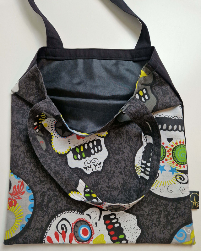 Angelika’s Skulls Shopping Bag