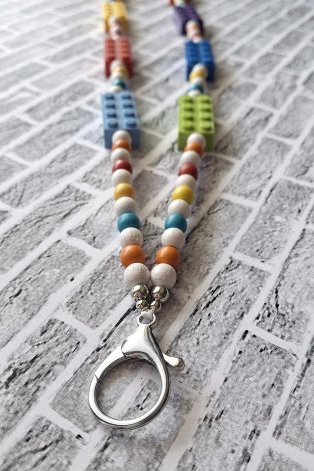 Ordinary beads & bricks lanyard White/orange/blue/yellow/red