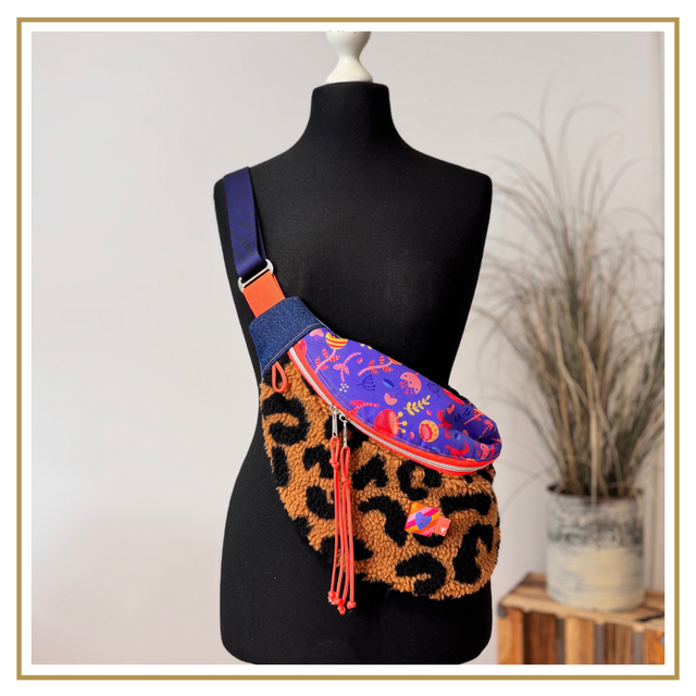 MOONBAG - BIG - Teddy Leo / Blau geblümt