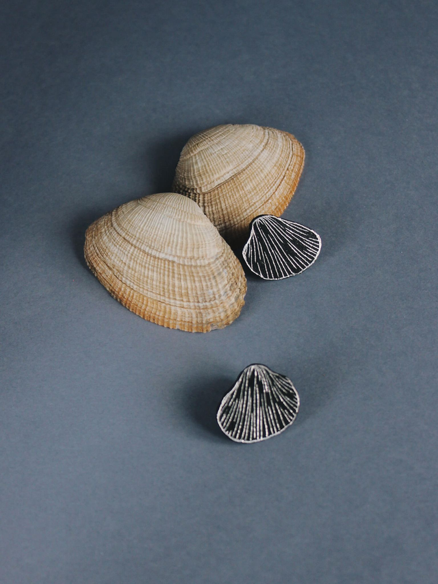 Kolczyki sztyfty muszelki małe