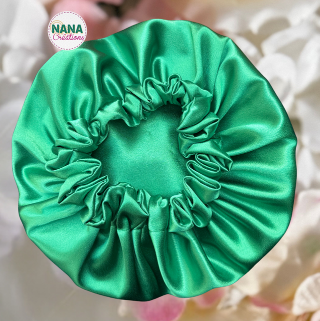 Bonnet Satin Réversible – Émeraude – Fait main