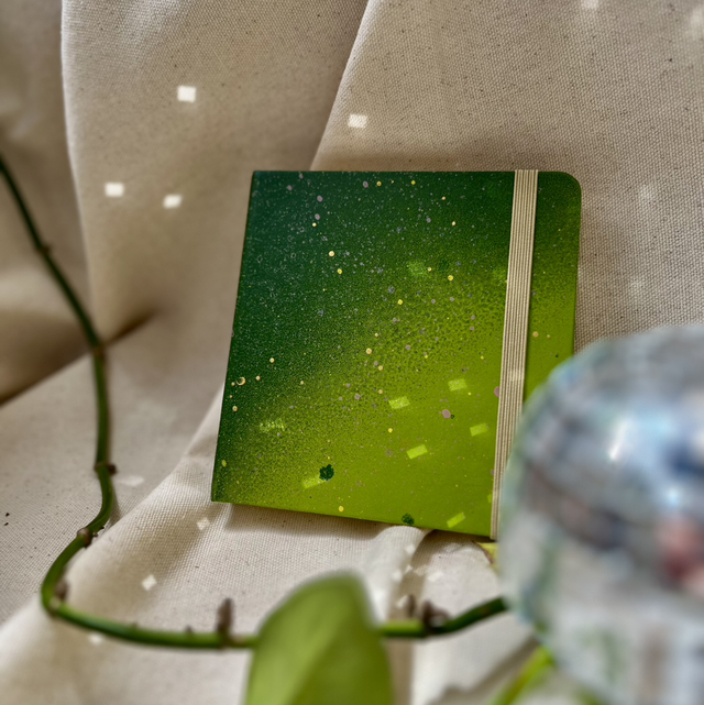 2025 |  Hardcover 12 x 12 | 03