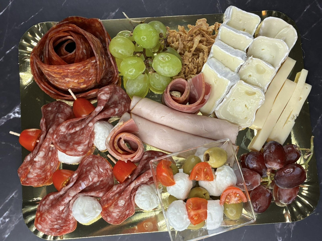 Charcuterie/Fromage 6/8 Personnes