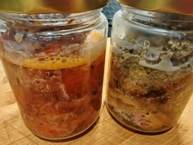 Boczek w słoiku / Cured pork belly in a jar