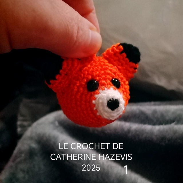 2025 TÊTE DE RENARD EN PORTE CLÉ 