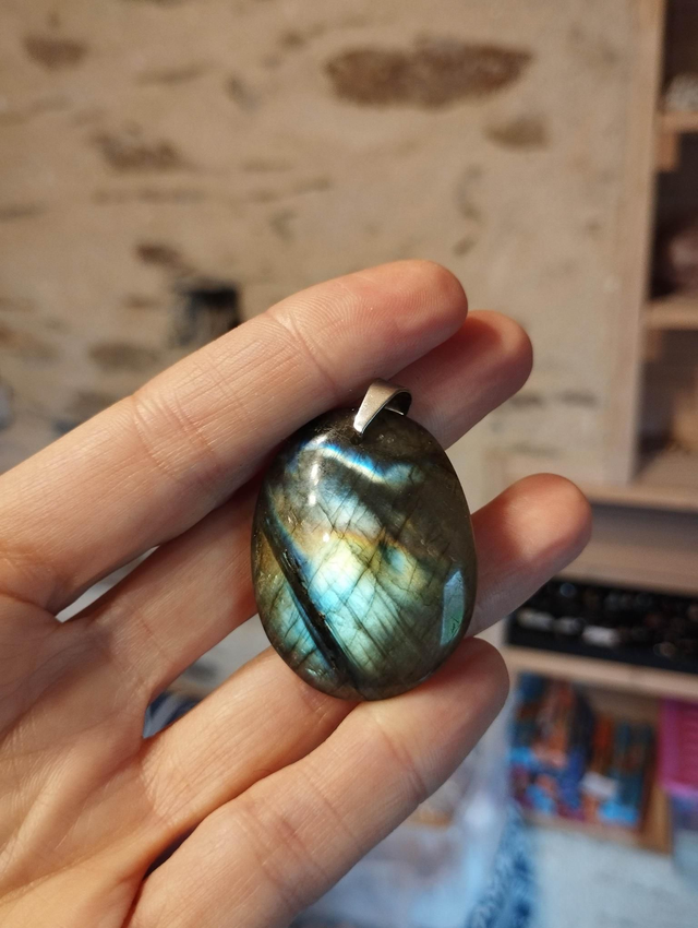 Pendentif en labradorite