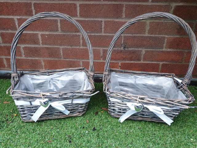 White Ribbon Oblong Handle Basket - Cream