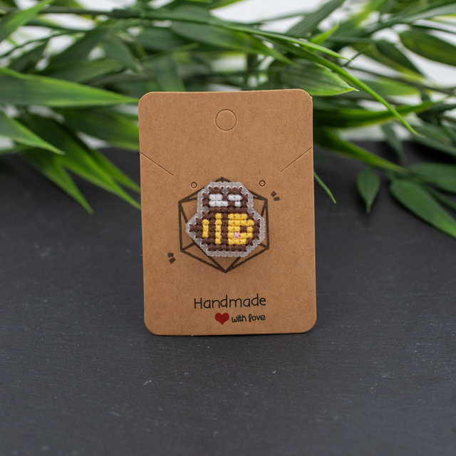 Bee - Cross stitch pins