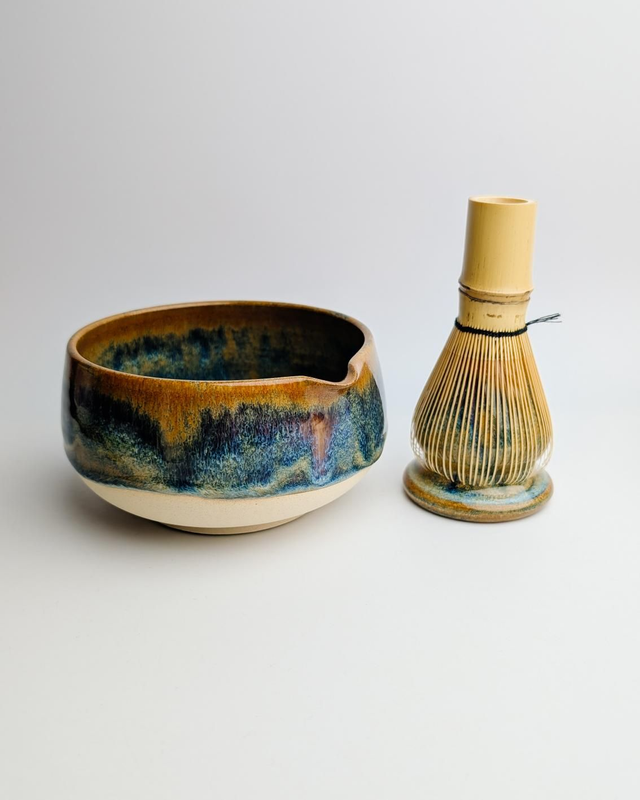 Zestaw katakuchi, chasentate i chasen "mgławica"