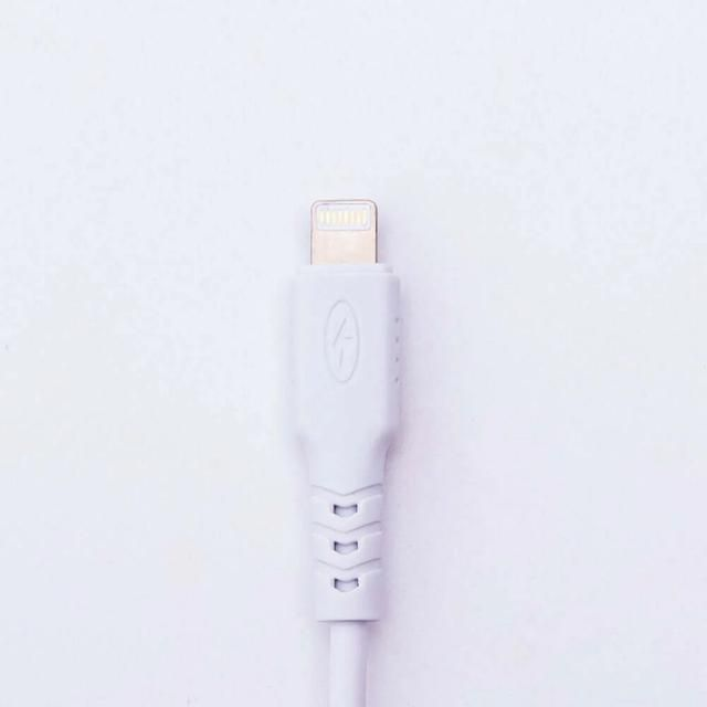 GK Telecom White 8-Pin To USB Cable - 1m