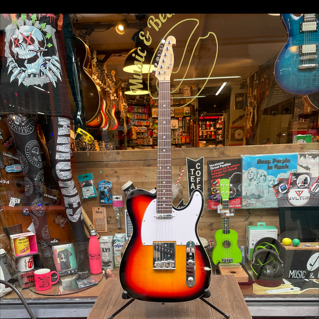 Chord CAL62 T Type Sunburst - Pre Owned