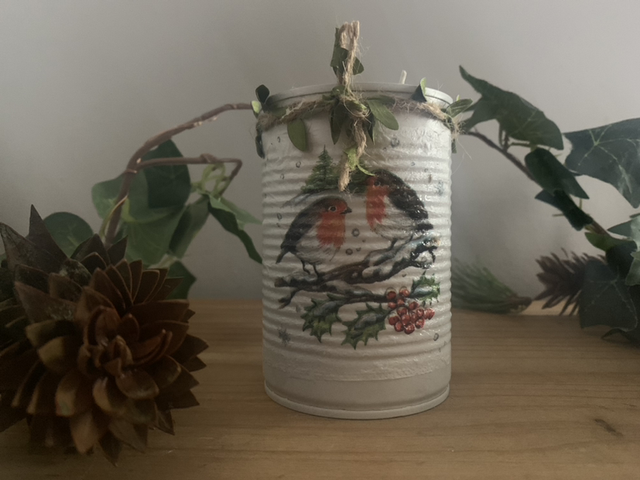 Large Robin tin can candle (available in all fragrances)