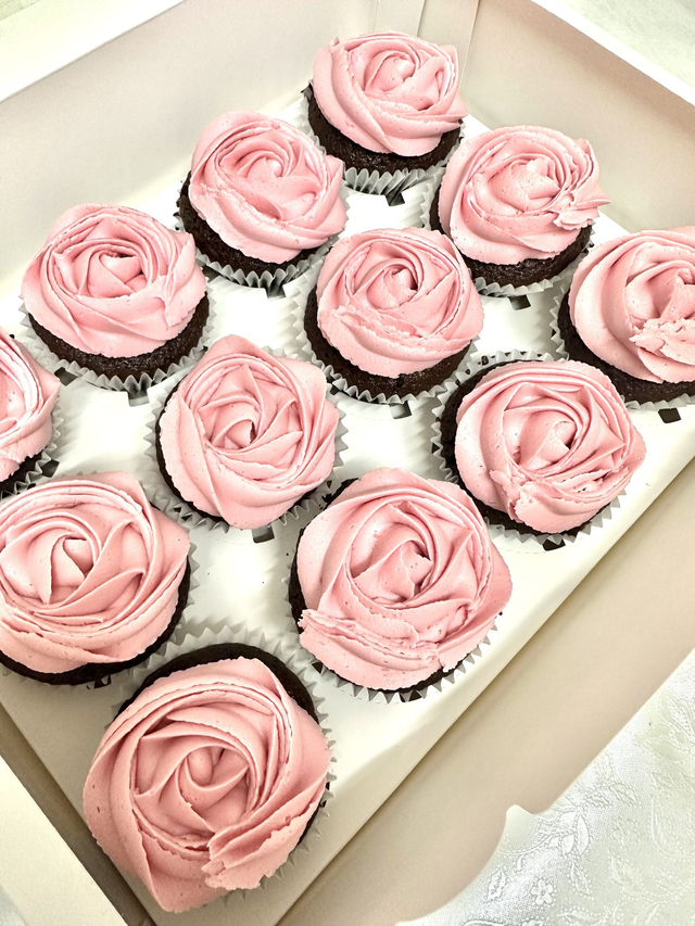 Pink Birthday Cupcakes