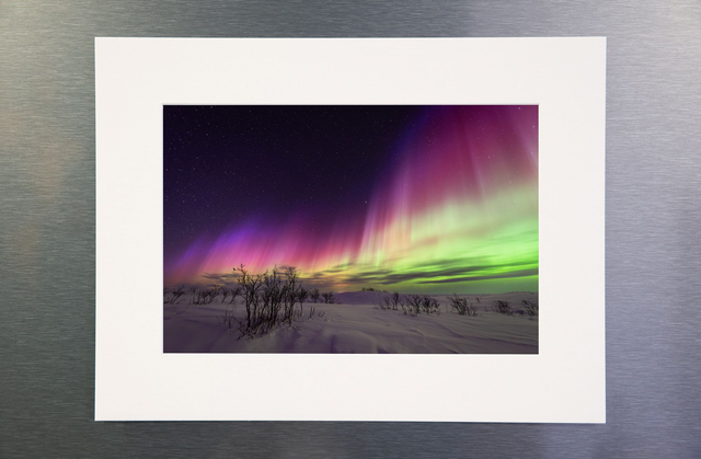 Photo &quot;Lueurs nocturnes&quot; avec passe-partout