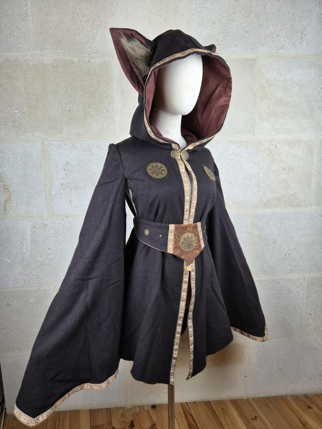 Cape à oreilles + Ceinture Marron