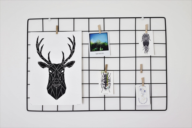 Linogravure A4 Cerf Géométrique