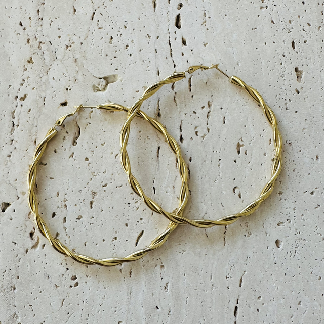 Oorbellen ringen goud 