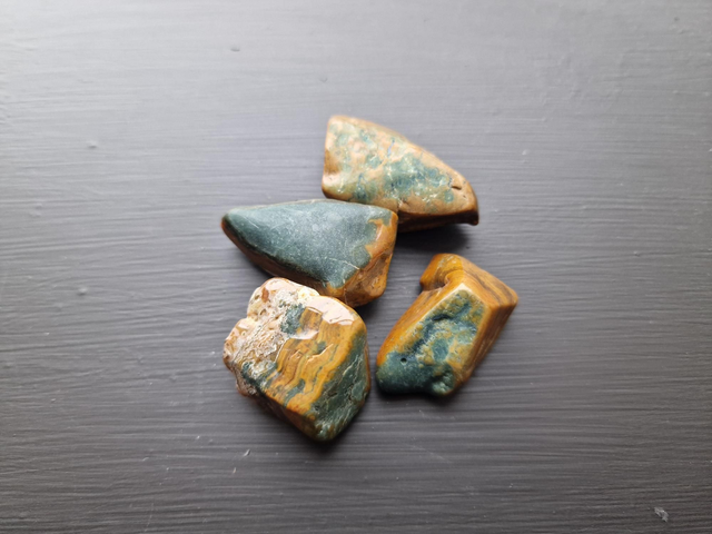Morrisonite