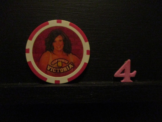 Victoria - Chip Power 8 Original Wrestling Chipz (4)