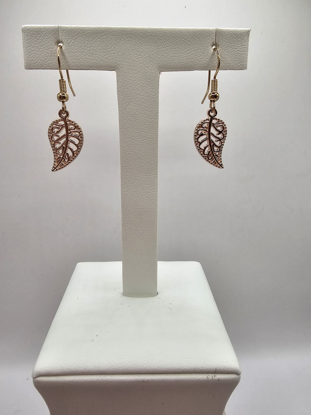 Leaf Earrings.
