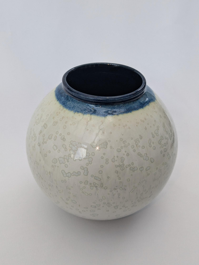 Moon jar blue and margarite