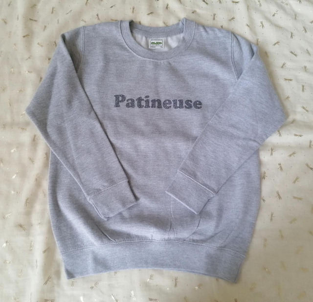 Sweat patineuse 7/8ans