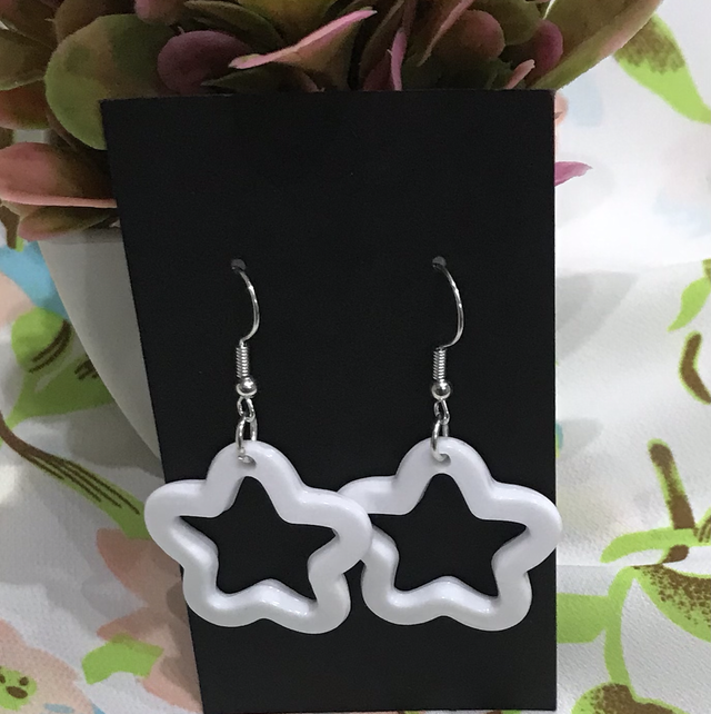 White Dangling Earrings- WDE23