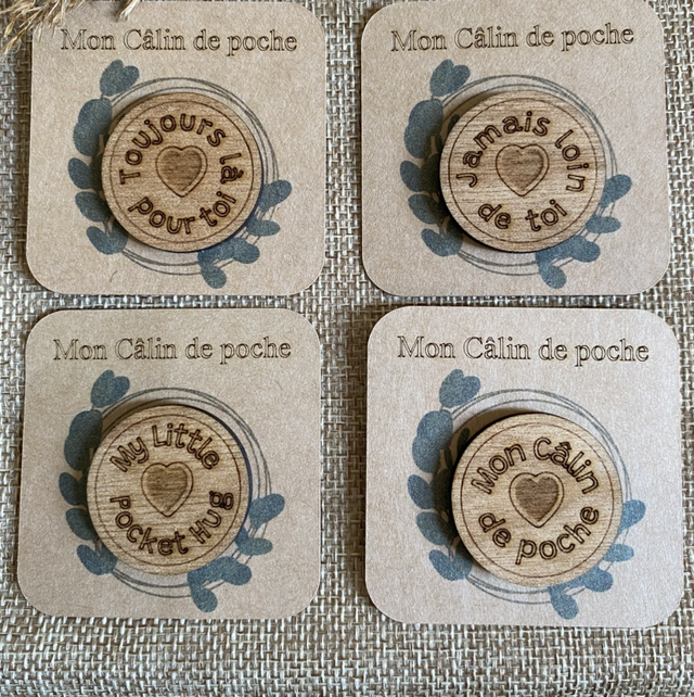 Câlin de poche en bois 4 modèles au choix