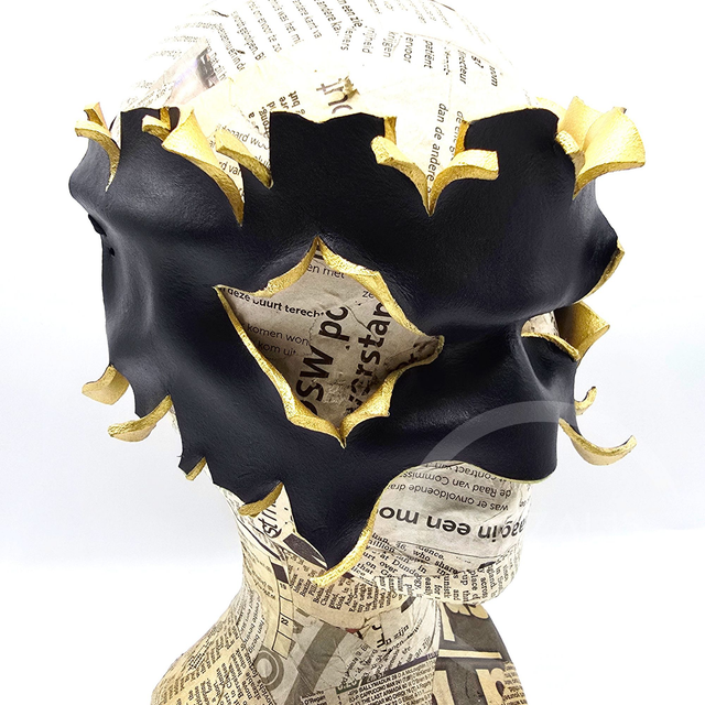 Tree mask: Gold lined