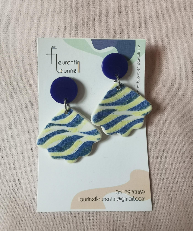 paire de Boucles d'oreilles 