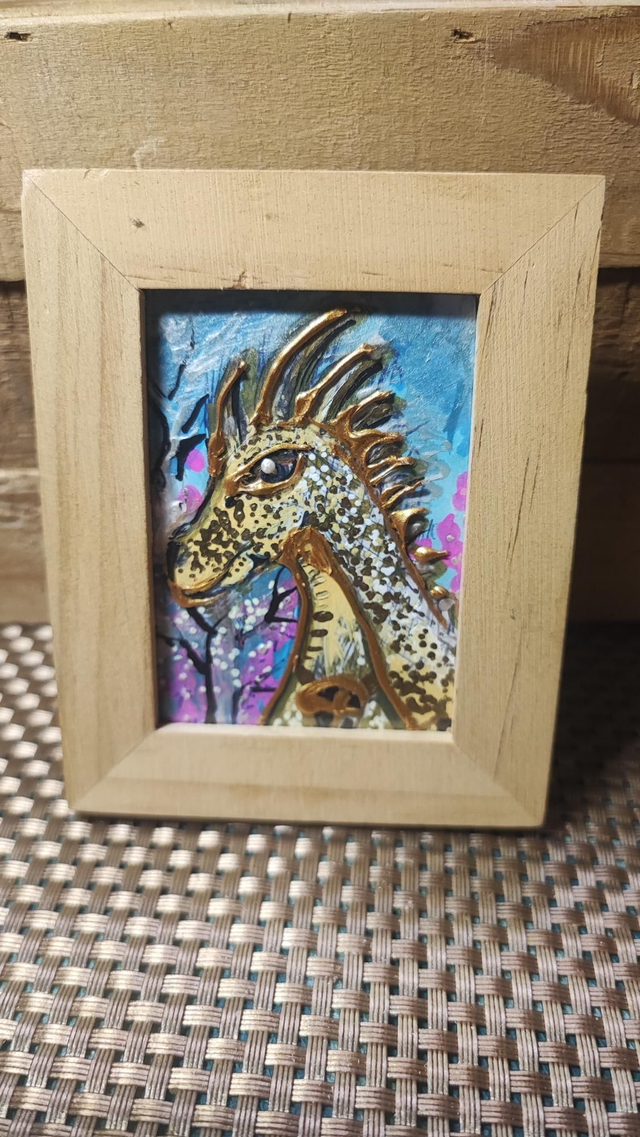 Dessin encadré &quot;DRAGON D&#039;OR&quot;