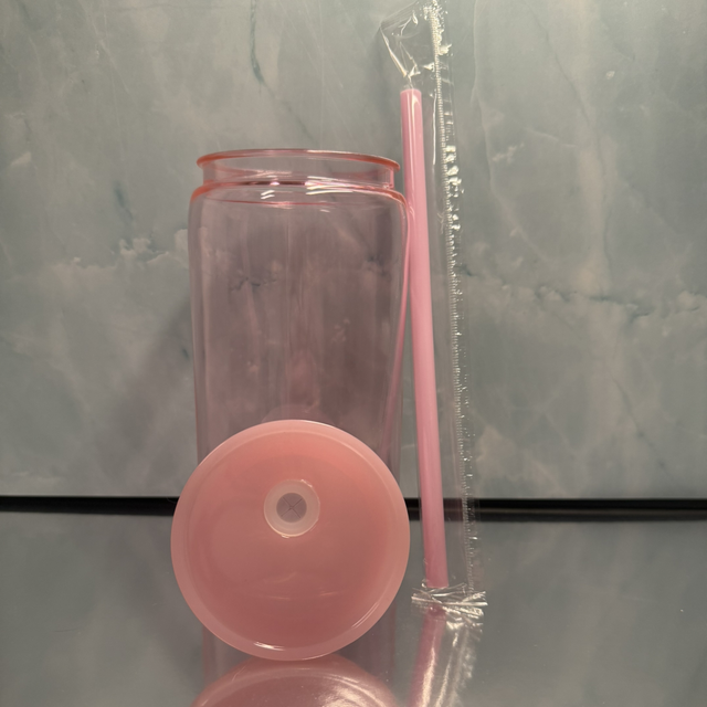 Trinkbecher mit Strohhalm rosa