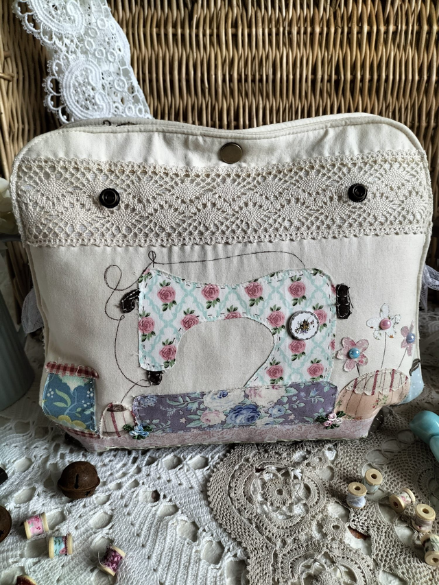 Costureiro Lovely Stiches