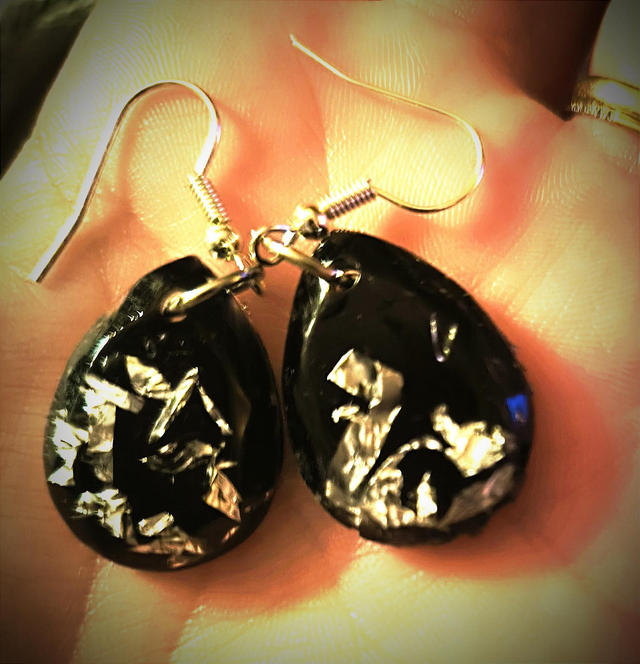 Boucles d'oreilles noir et argent