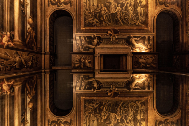 Painted Hall 2/4 