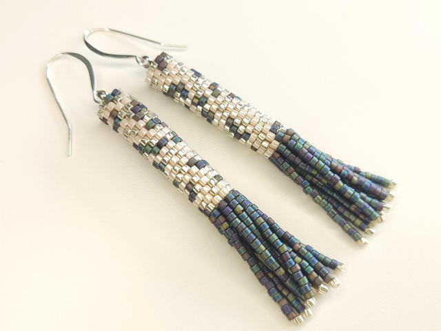 Pendientes flecos azul metálico, rosa y plata