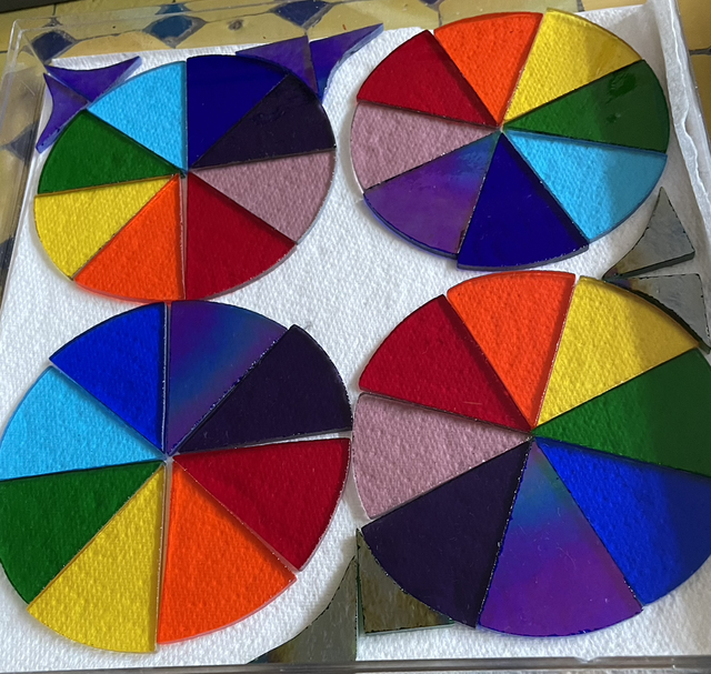 Leaded rainbow colour wheel with chain