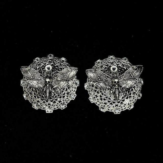 Death Moth nipple pastiea