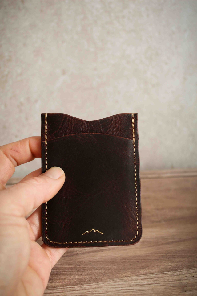 &quot;EOLE&quot; - Porte-carte minimaliste en cuir tannage végétal - couleur ébène