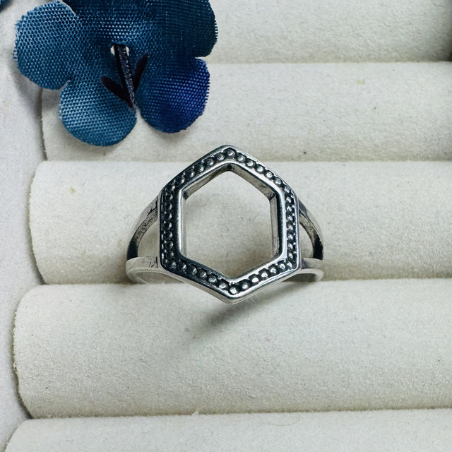 Anel maximalista prata envelhecida 