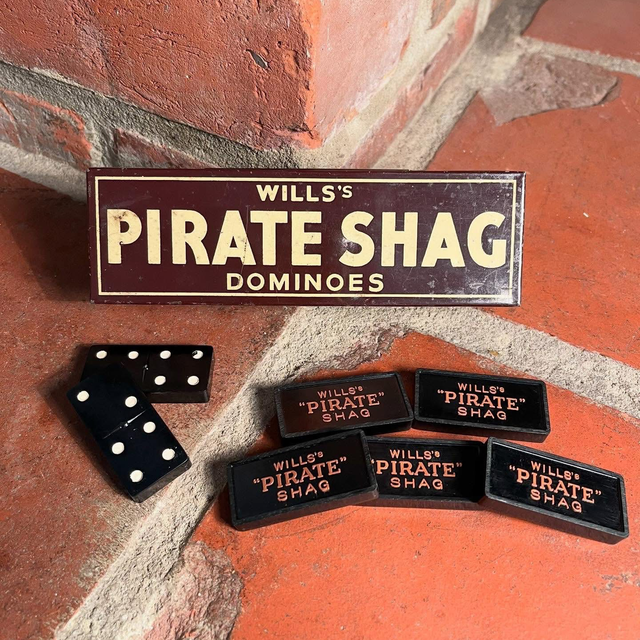 Set of 28 Wills’s Pirate Shag Dominoes Empire Size In Tin Box