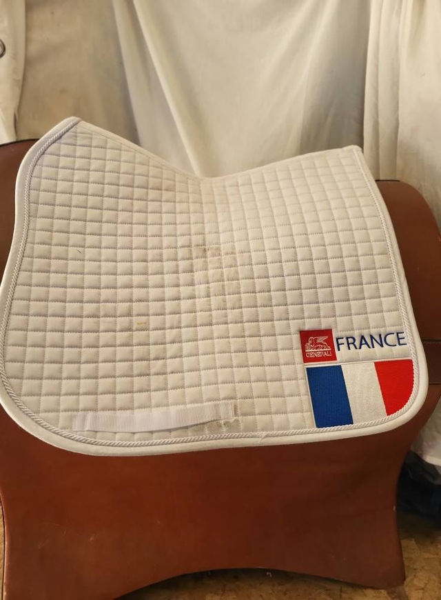 Tapis de dressage LamiCell France blanc – Occasion