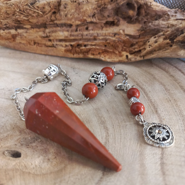 Pendule en Japse rouge