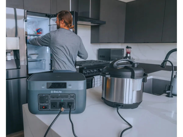 Biolite BaseCharge 1500 