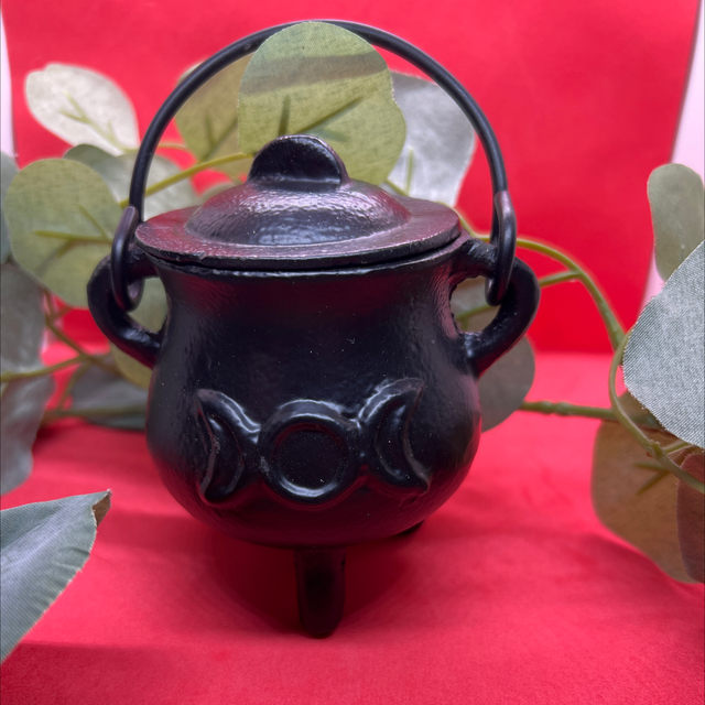 Petit chaudron en fonte 3 lunes 7,5cm