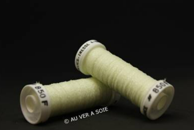 Fil métallisé N°850f - Au Ver à Soie