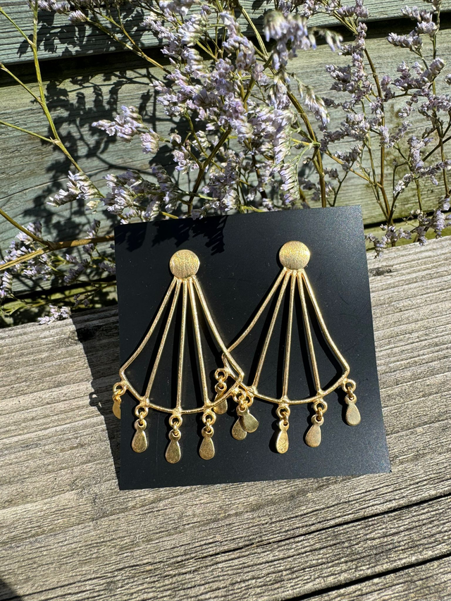 Large bold earrings - brass