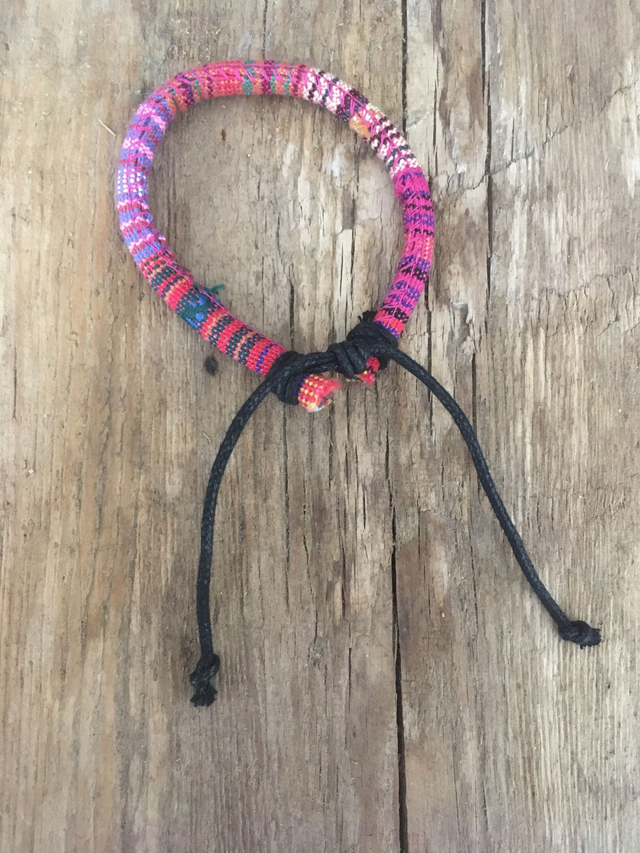 BRACELET ROND MULTICOLORE