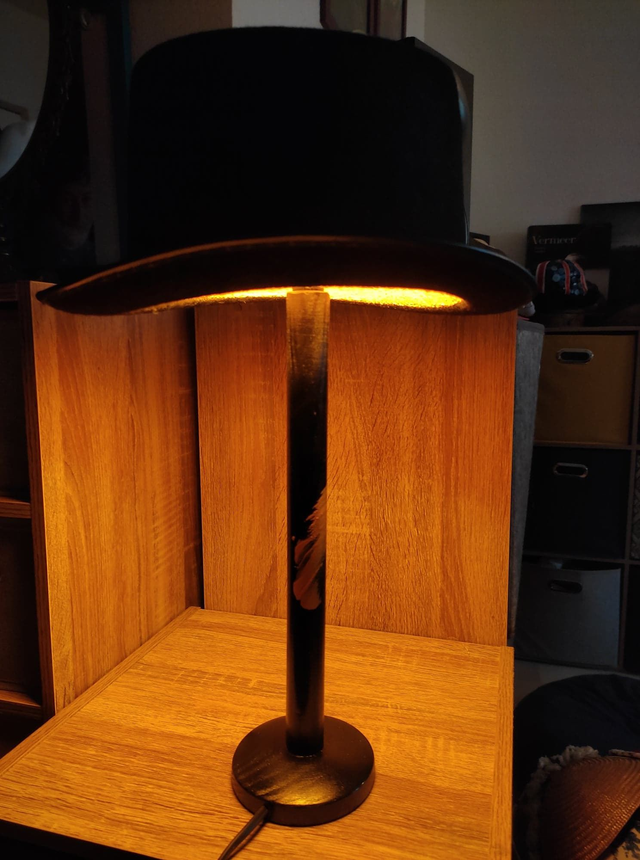 lampe chapeau haut de forme